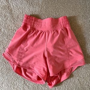 Lululemon Hotty Hot HR Short 4”